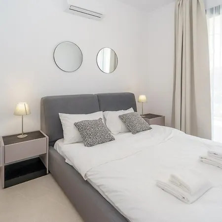 Kalamon Luxury 105 Apartment Livadhia