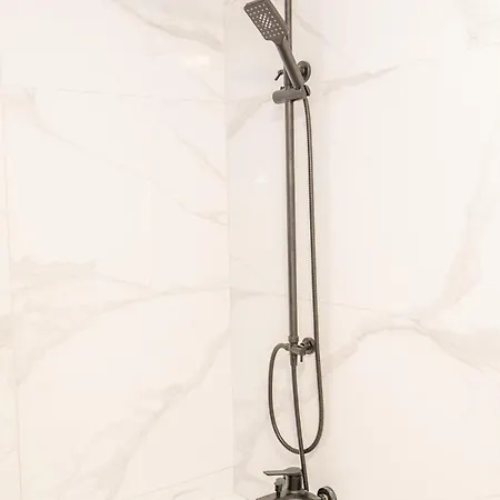 Kalamon Luxury 105 W Pool & Gym Livádia