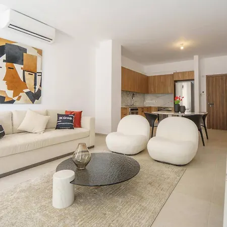 Kalamon Luxury 105 W Pool & Gym Appartamento *