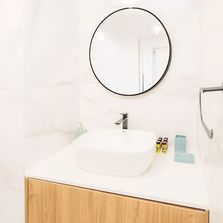 Appartamento Kalamon Luxury 105 W Pool & Gym