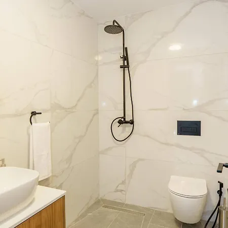 Kalamon Luxury 105 W Pool & Gym Appartamento *